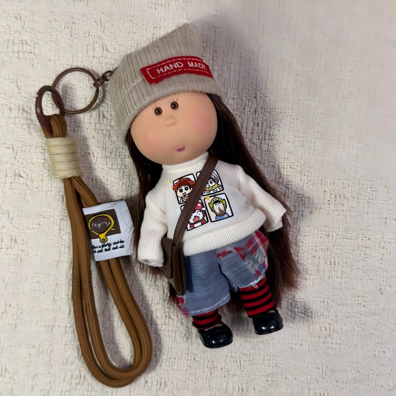 Figurine de petite fille espag - Kids Toys Bag avis et prix